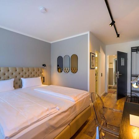 Nikii City Hotel Леверкузен Екстериор снимка