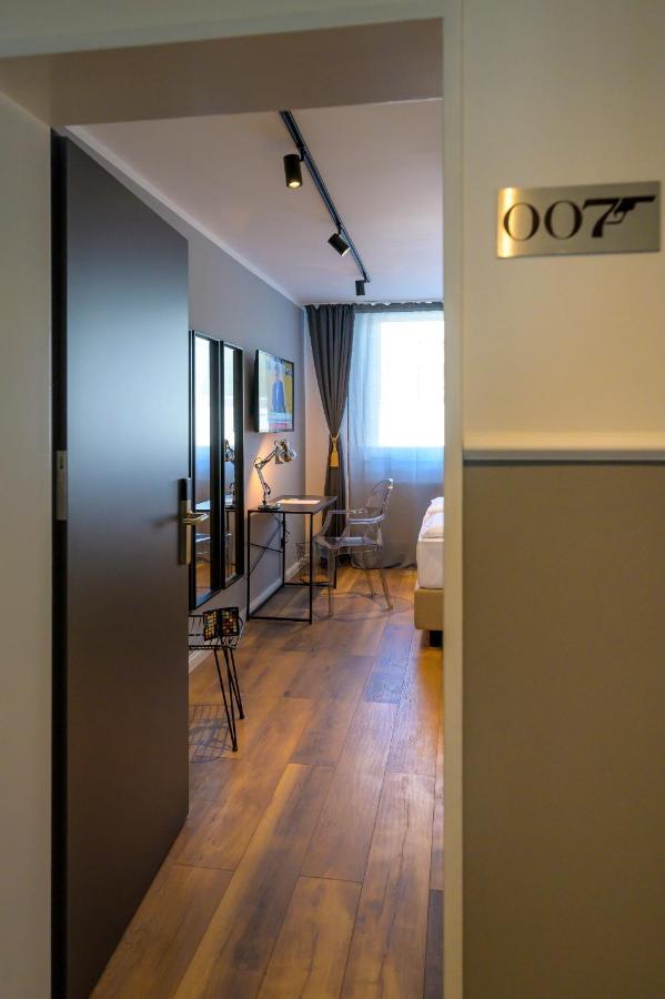 Nikii City Hotel Леверкузен Екстериор снимка