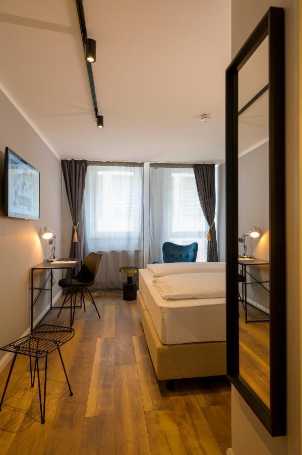 Nikii City Hotel Леверкузен Екстериор снимка