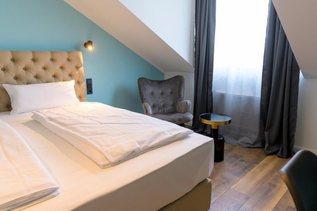 Nikii City Hotel Леверкузен Екстериор снимка
