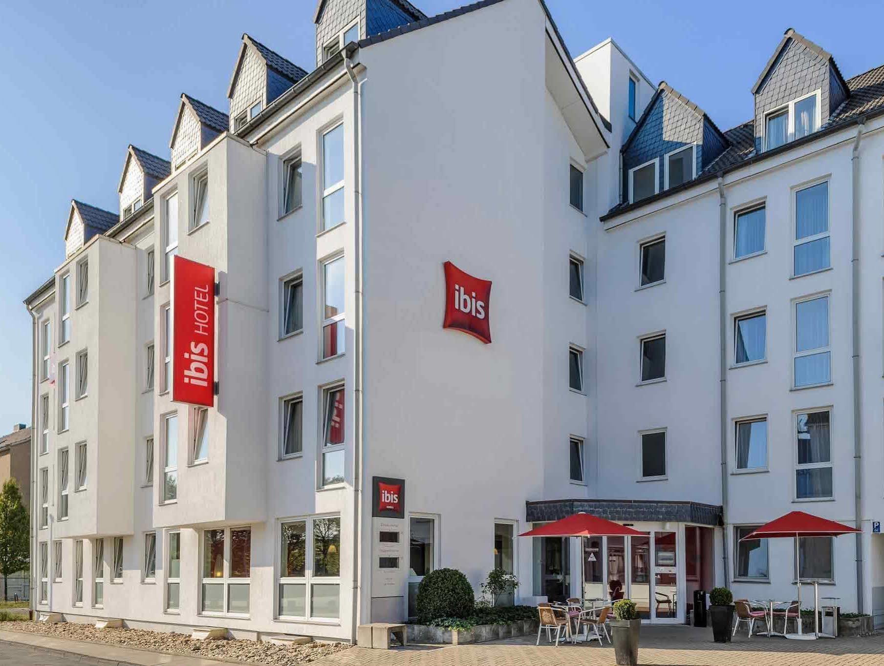 Nikii City Hotel Леверкузен Екстериор снимка